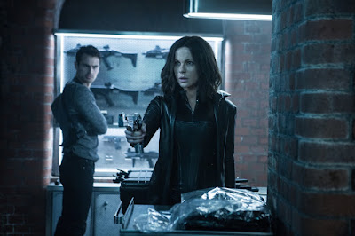 Underworld Blood Wars Kate Beckinsale Picture 6 (8)