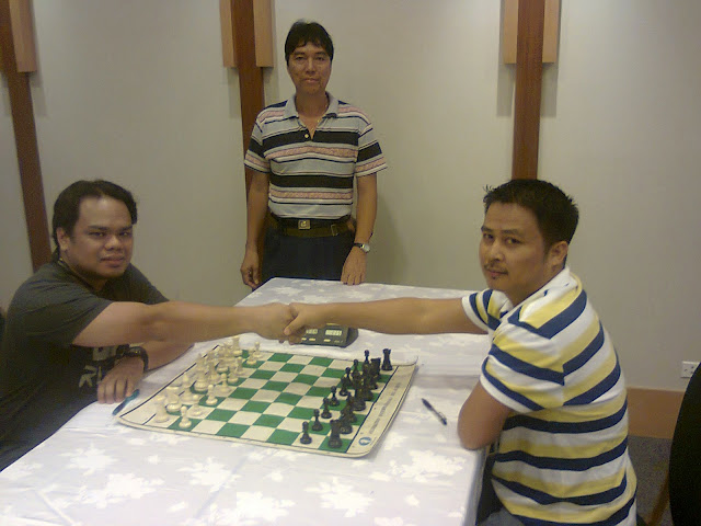 Palau Chess: (2016) HAPPY WESLEY SO WITH FOSTER FAMILY (Future In-laws)  Including His Sister (Fiancee)