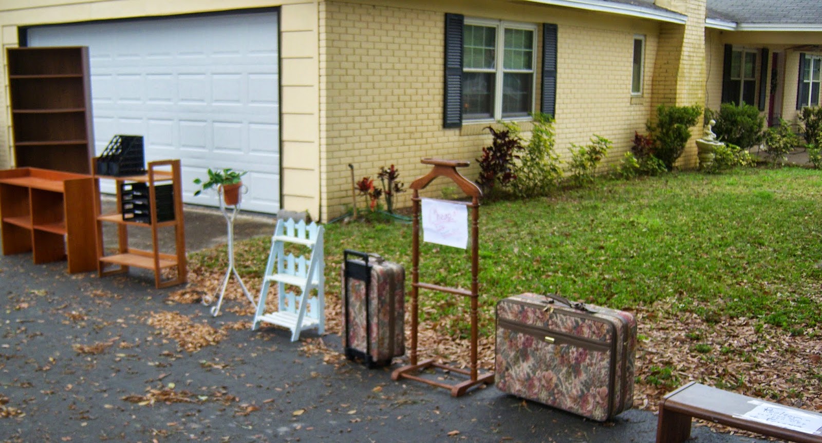 Plant City Lady and Friends More About Yard/Garage Sales