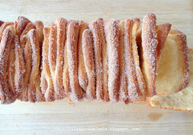 cinnamon and sugar pull-apart bread.. un pane goloso!