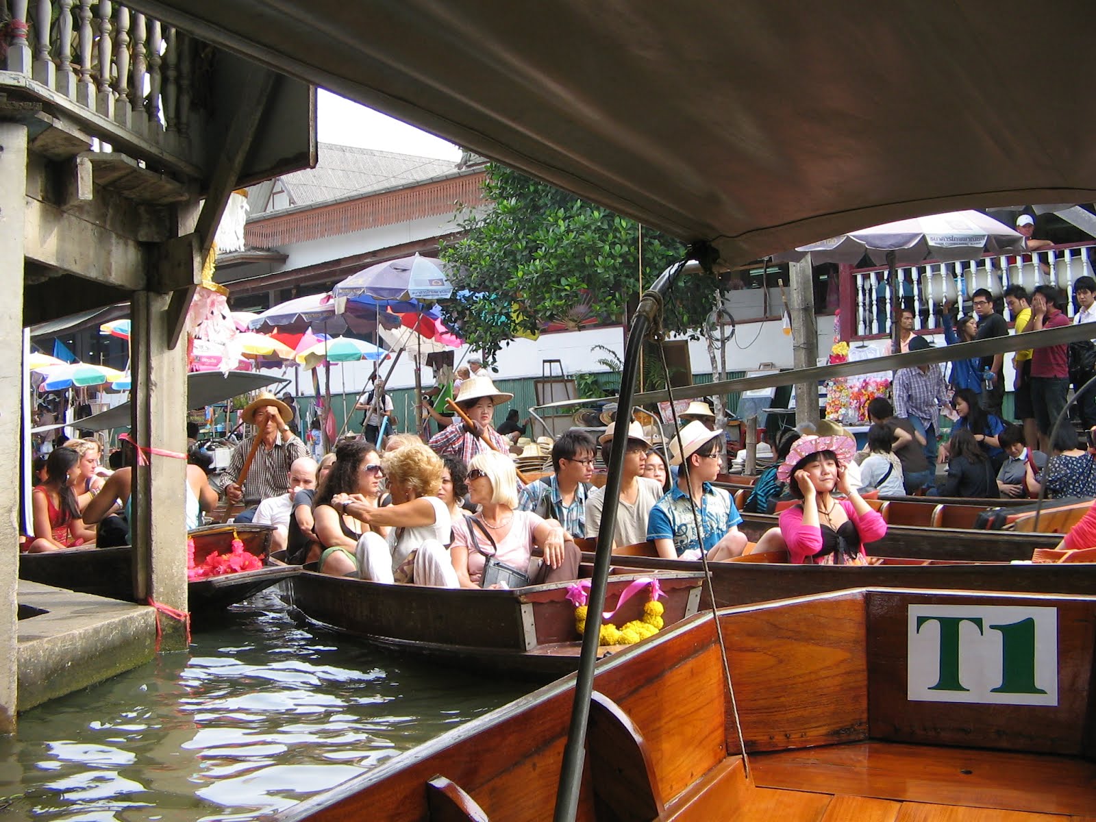 Marché flottant Damnoen Saduak Bon Voyage Thailand