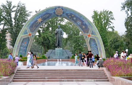 Tourism Observer Tajikistan Dushanbe Despite Alcohol And Prostitutes Tajikistan Is A Muslim Country