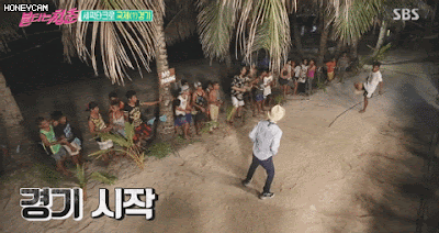 김국진형 운동신경.gif 은근히 못하는거 없이 다잘하는 남자연예인.GIF 일반인 중에선 최상급 운동신경급일거 같은 형.JPGIF