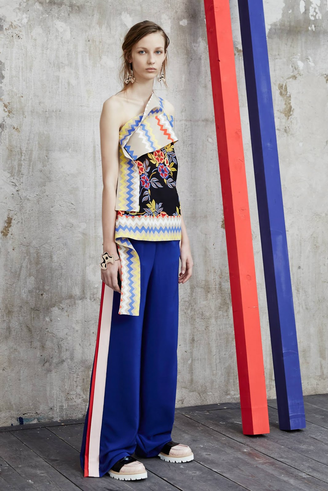 The Well-Appointed Catwalk: MSGM Resort 2016