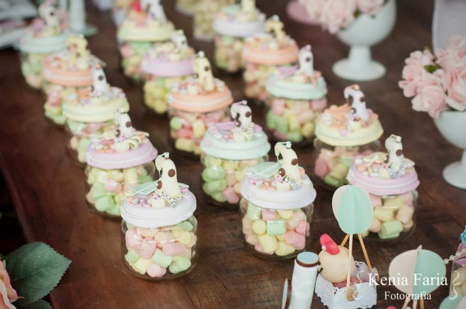 blog-de-casamento-chá-noivado-inspiração-vintage-romântica-guloseimas-potes cha-noivado-inspiracao-vintage-romantica-guloseimas-potes