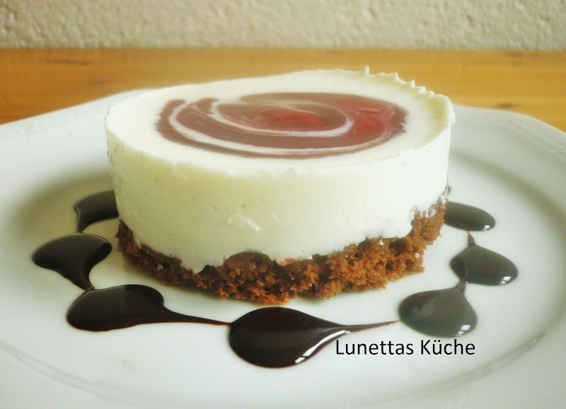 Quarktörtchen mit Marmelade