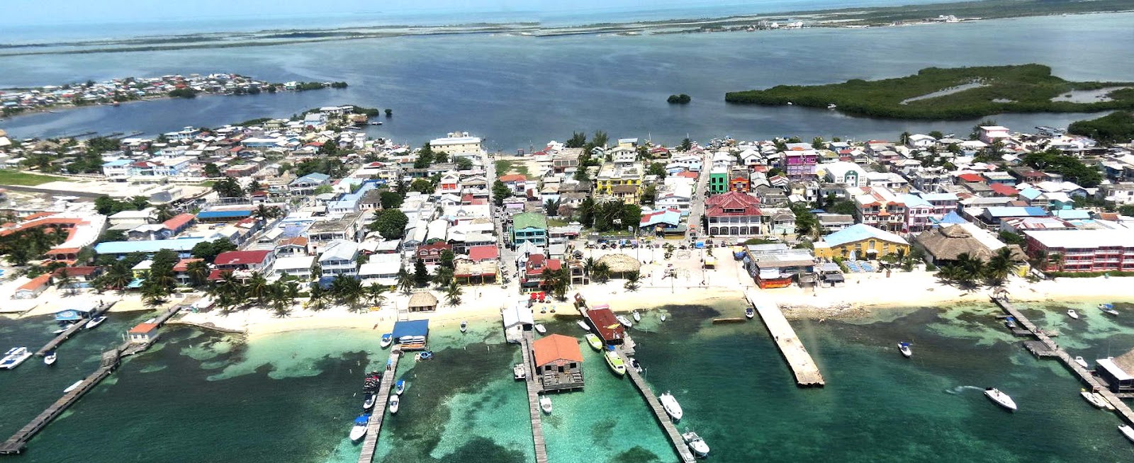 The Pelican Team Blog from Ambergris Caye, Belize: San Pedro, Ambergris