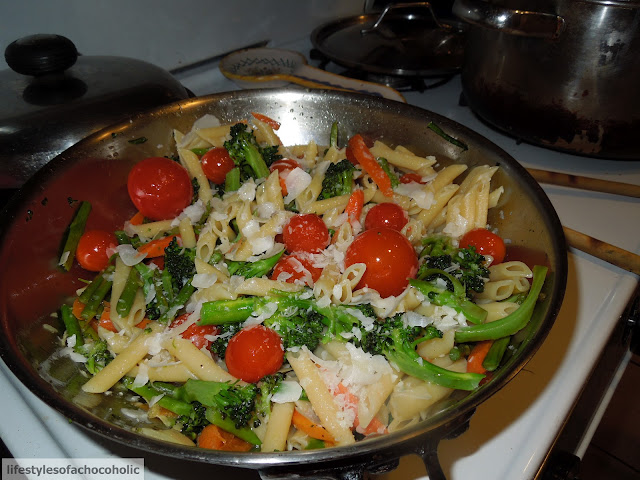 garlic veggie pastas in silver baking pan 