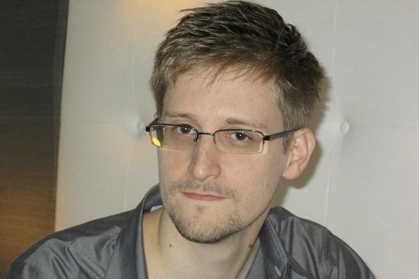 Freysinger demande l’asile politique pour Snowden