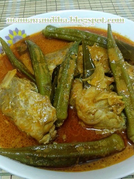 Dari Dapur MaDiHaA: Kari Ikan Ayam @ Ikan Jebong