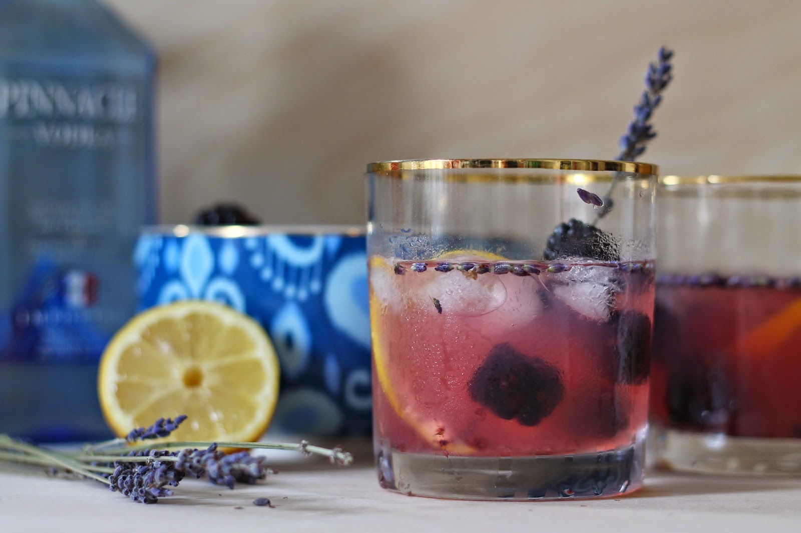 Spiked Blackberry Lavender Lemonade - TfDiaries