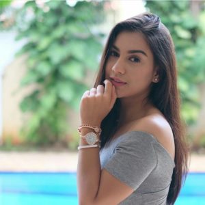 foto, biodata irish bella Naura