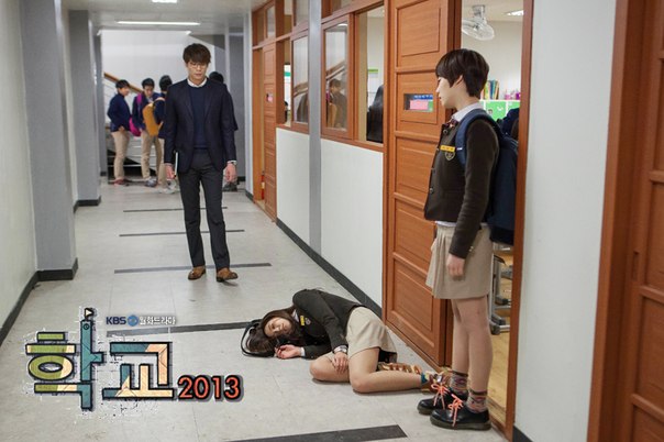 японские сериалы про школу. дорама девочка издевается над. дорама школа буллинг. мими сериал 2014. дорамы где издеваются.