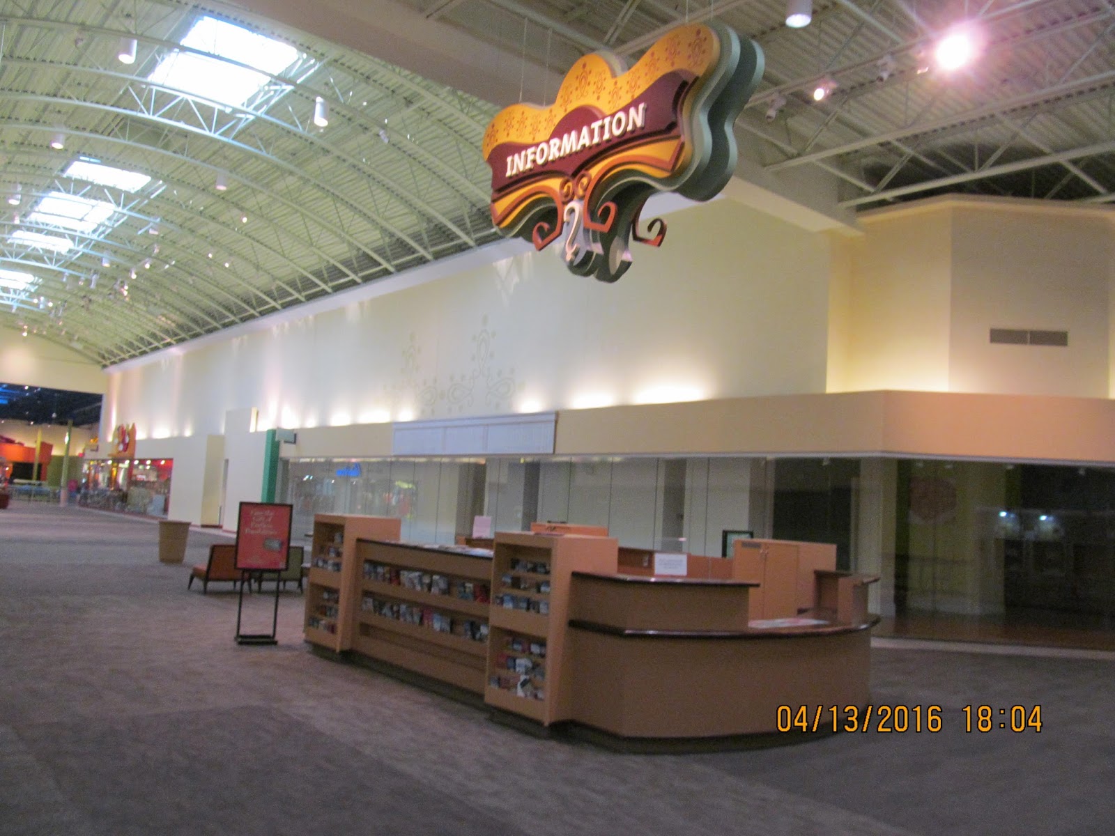 Trip to the Mall St. Louis Outlet Mall [( St. Louis Mills) Revisited