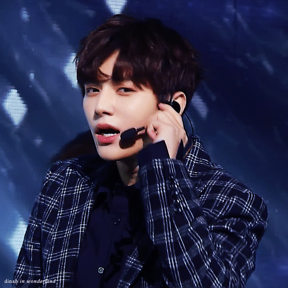 dn_180121-SBS-Inkigayo_L04R.gif