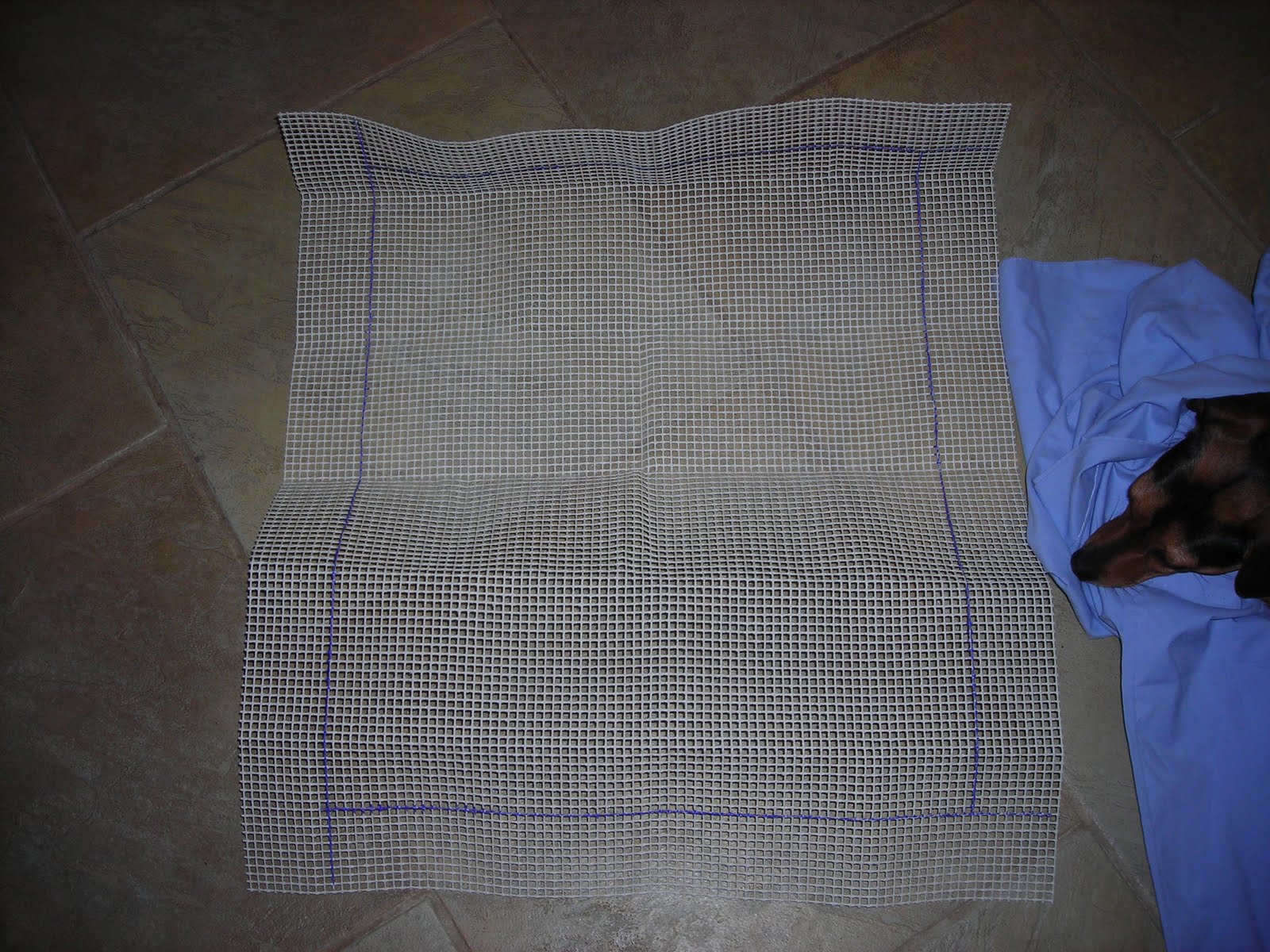 Crafting Is My Therapy: Latch Hook Bath Mat