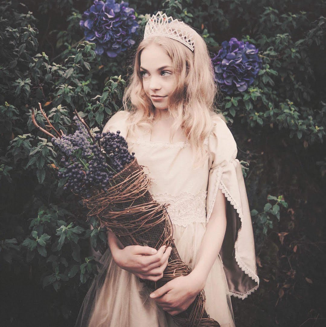aboutnicigiri: Hannah Loyd