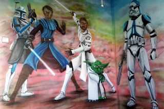 Gwiezdne wojny Aranżacja pokoju dziecięcego, malowanie Gwiezdnych wojen, mural w pokoju młodzieżowym