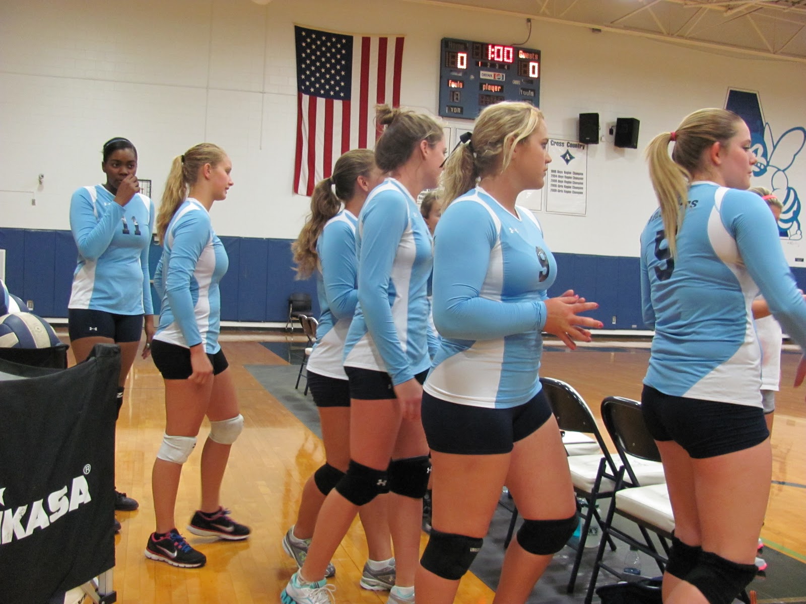 The Blogging Blue Jacket Lady Jackets Volleyball Defeat Latta