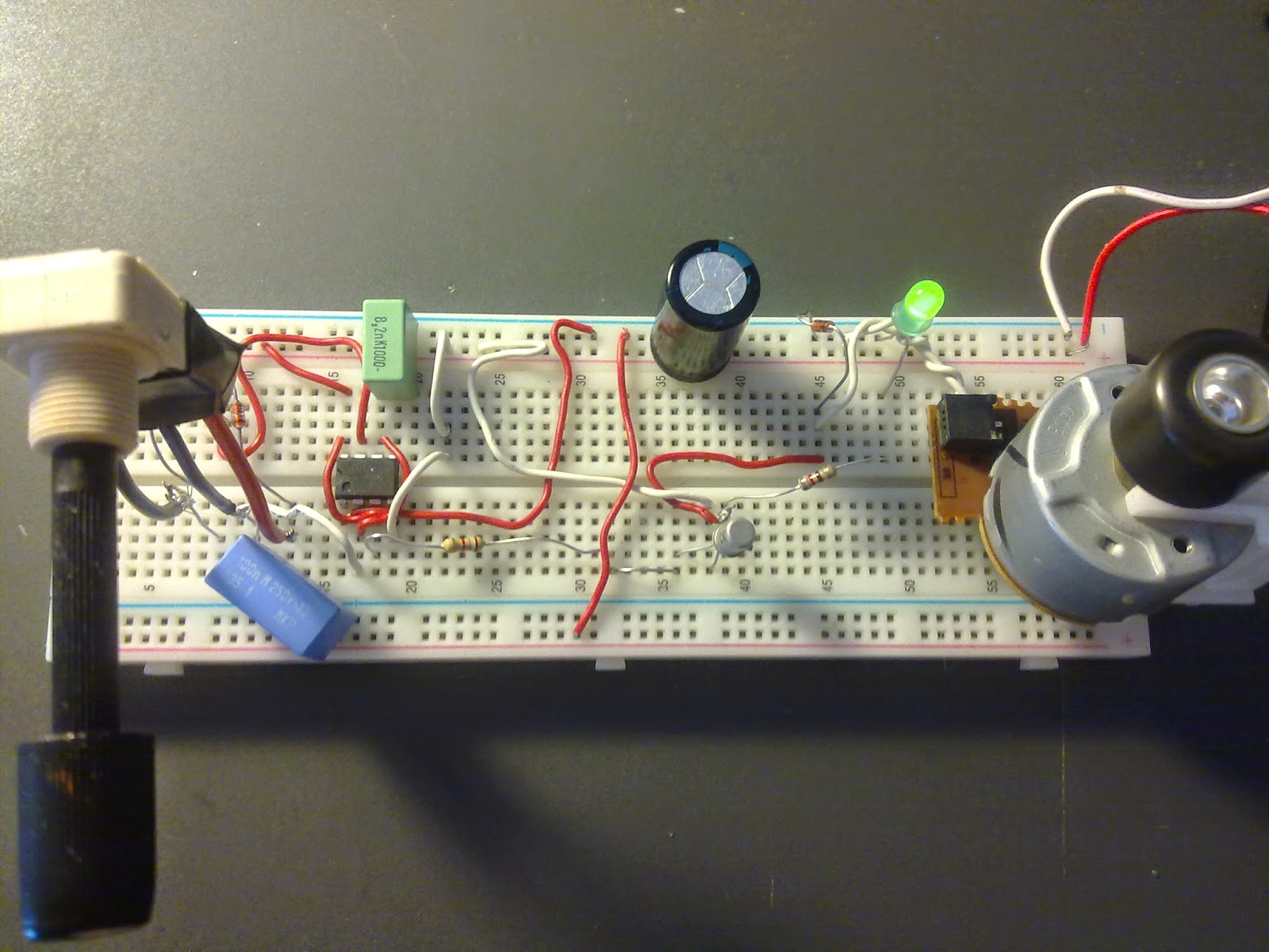 TechJams : Schemi Elettrici - PWM (Modulazione a larghezza di impulso ...