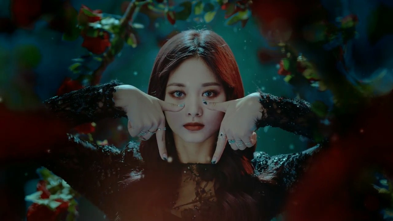 Urutan Member TWICE Tercantik di MV 'TT'