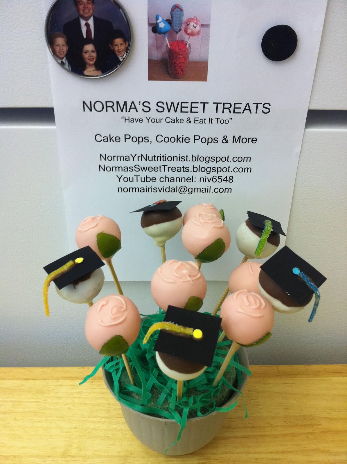 Norma's Sweet Treats Graduation Cake Pops
