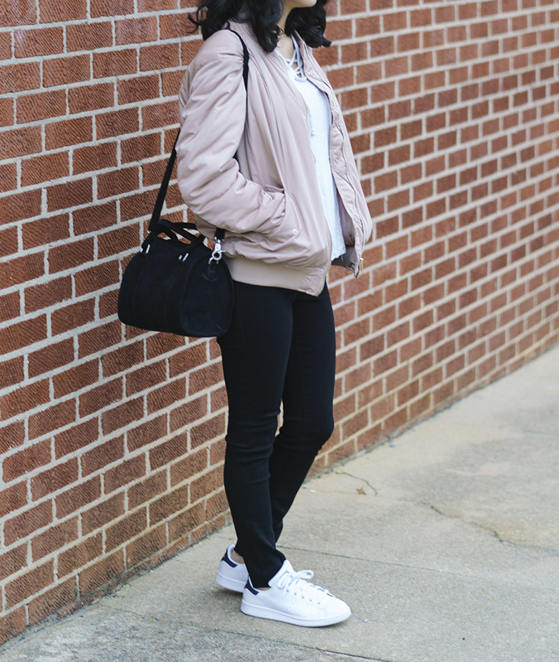 h&m beige bomber jacket and adidas stan smith 