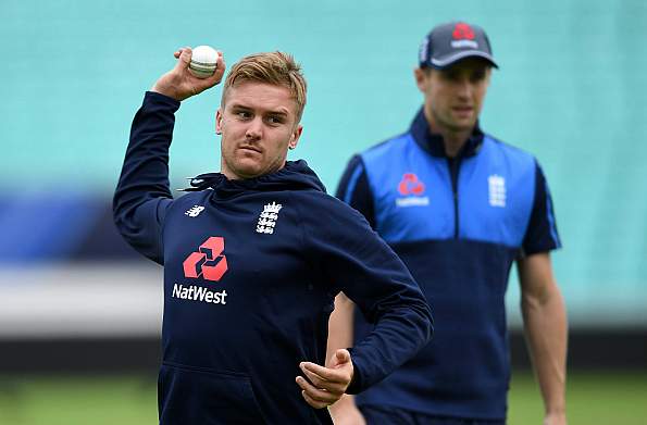 Morgan throws his weight behind out of form Roy Morgan throws his weight behind out of form Roy