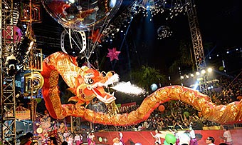 Rawhide Travel and Tours: Unique Destinations: Spring Festival or