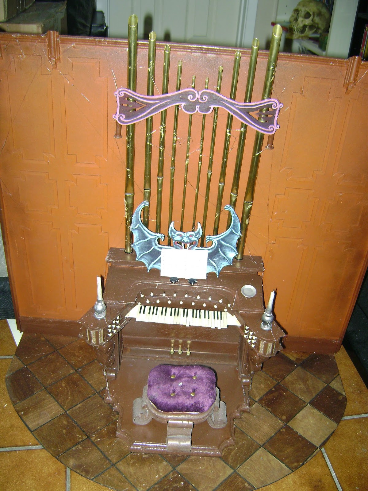 Zombienose - The Inner Workings: Making the Haunted Mansion Organist ...
