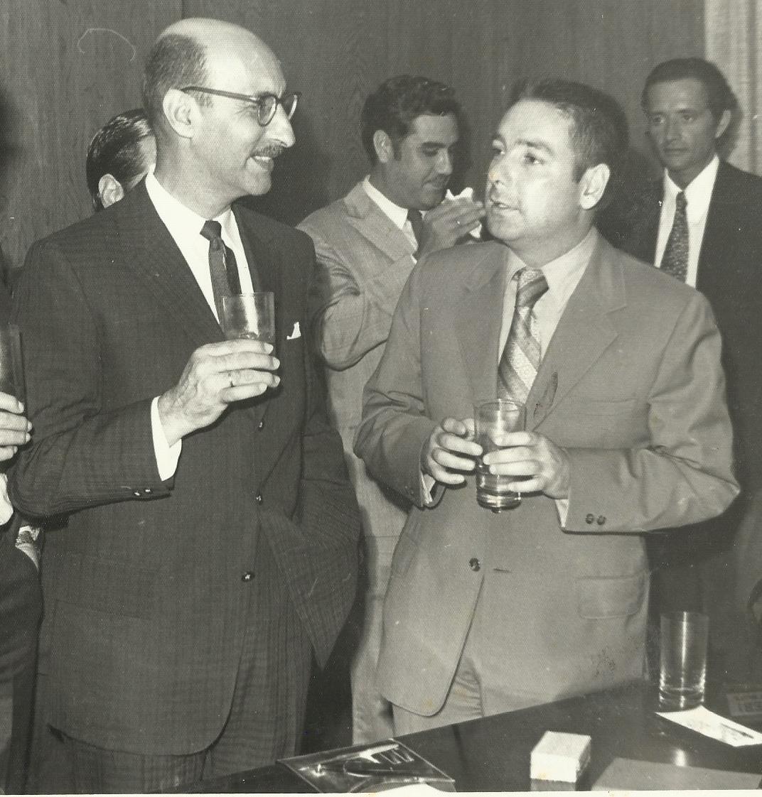 Alfredo Tapia Garcia Luis E. Vargas Caballero