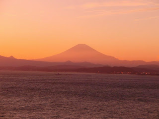 江の島夕焼け富士