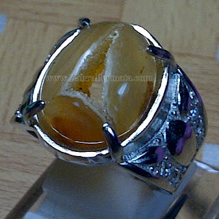 Cincin Batu Combong Motif Segitiga- ZP 926 Cincin Batu Combong Motif Segitiga- ZP 926