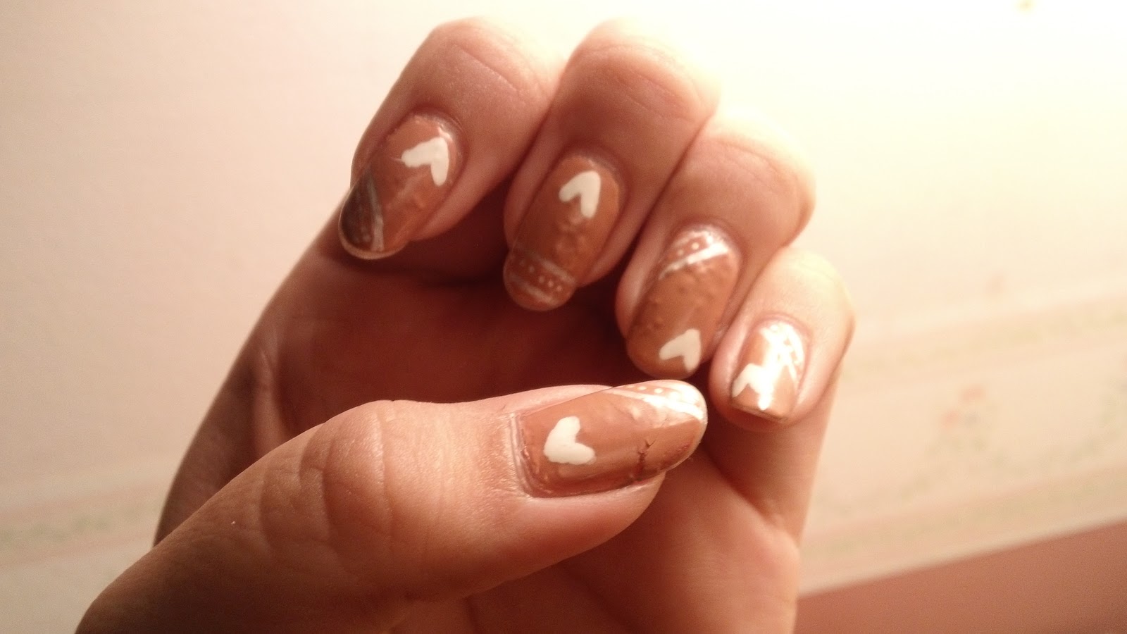 Daily Doses of Beauty: Update + Feminine Girly Nail Tutorial