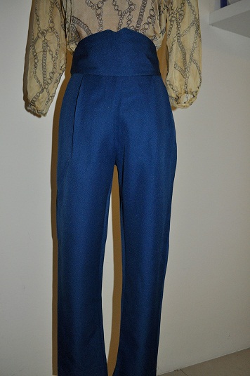 Hello Fashionistas Online Boutique: HIGH-WAISTED TAPERED PANTS