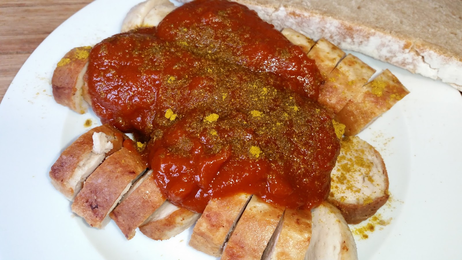 Maxismutti - Martinas Kitchenchaos: Currywurst-Soße zur Currywurst ...