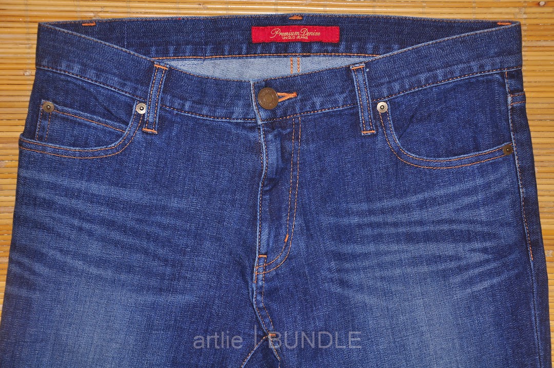 Vintage | Branded | Clothing: (BM6-0947) UNIQLO Premium Dark Blue Jeans 35