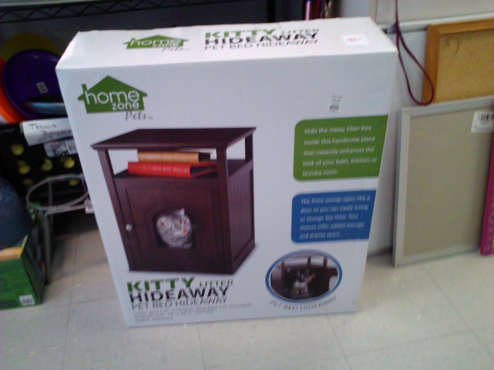 This Houston thrift store benefits animals 2 Neat cat items in at CAP