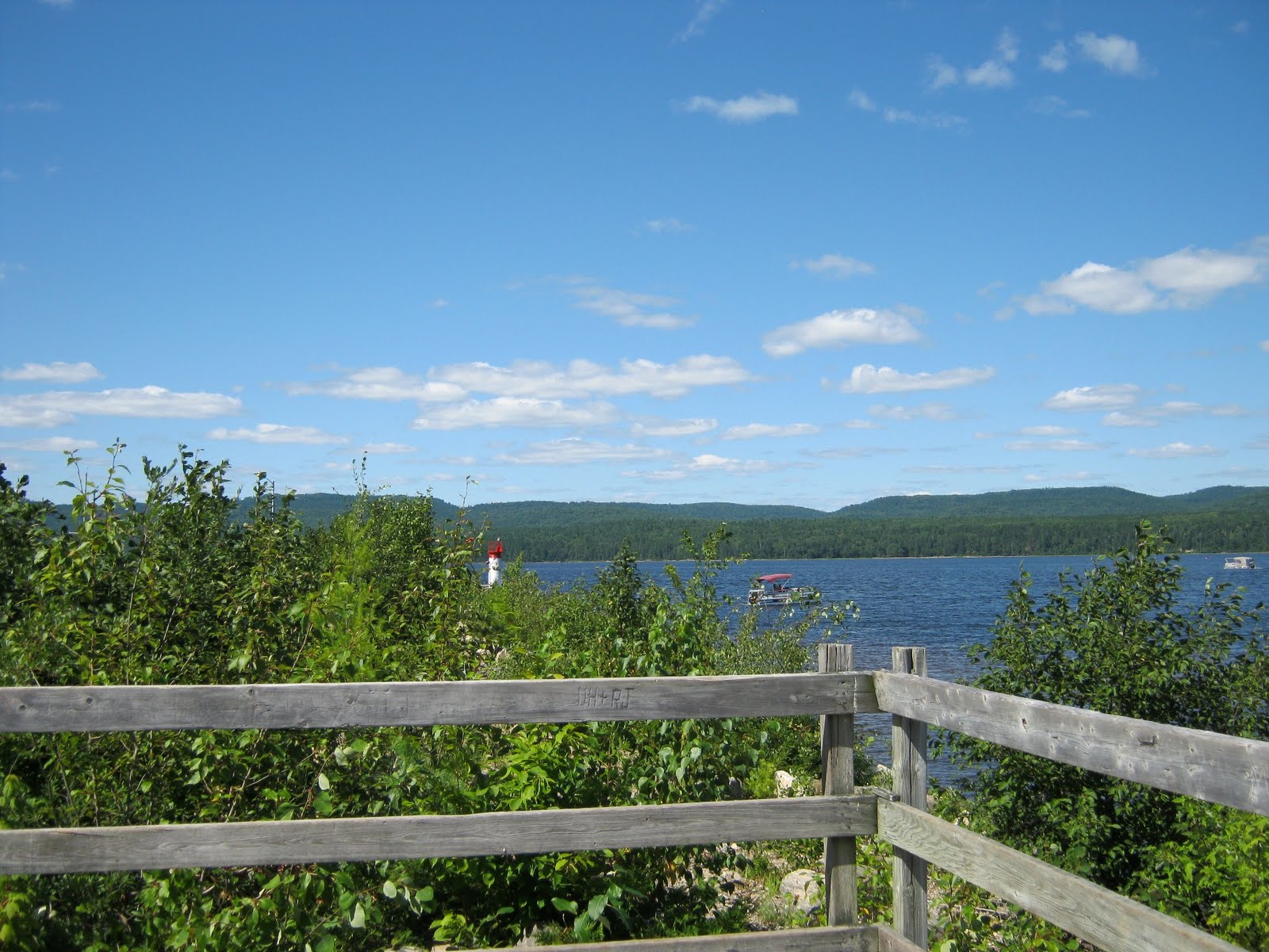 ziniania's corner Beautiful Ottawa River (in Deep River, Ontario)
