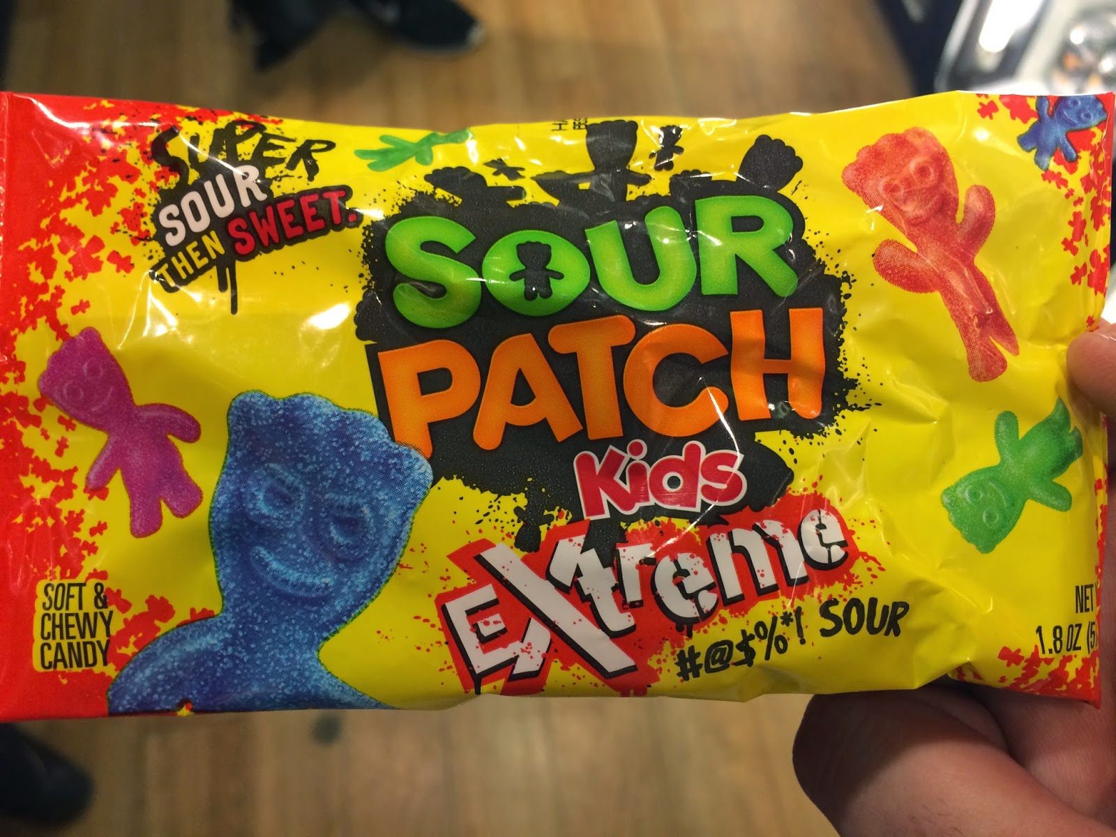 A Review A Day: Today's Review: Sour Patch Kids Extreme.