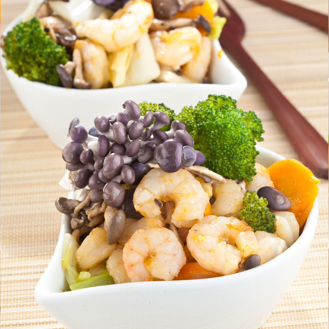 Delícias do DiaaDia CAMARÃO COM SHIMEJI E LEGUMES CROCANTES