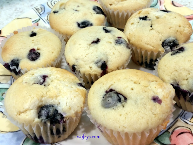 Two Frys: Blueberry Muffins