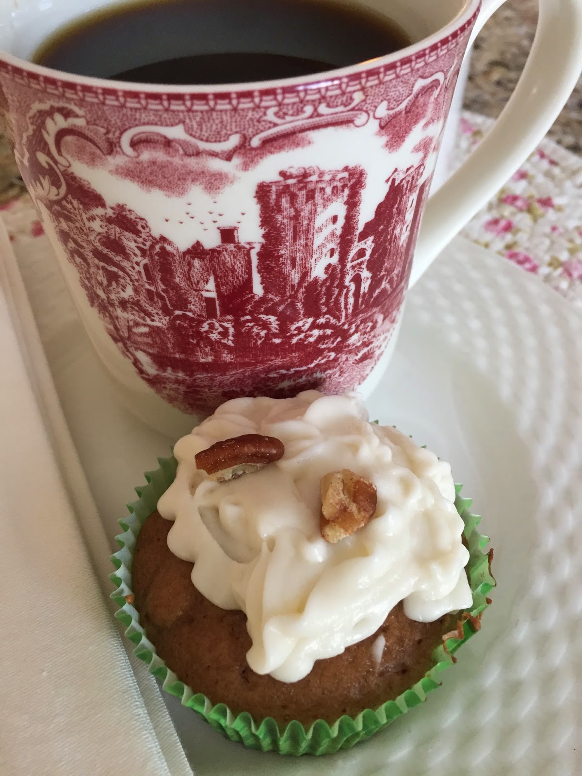 NANA DIANA TAKES A BREAK Easy Peasy Applesauce Spice Cupcakes From A