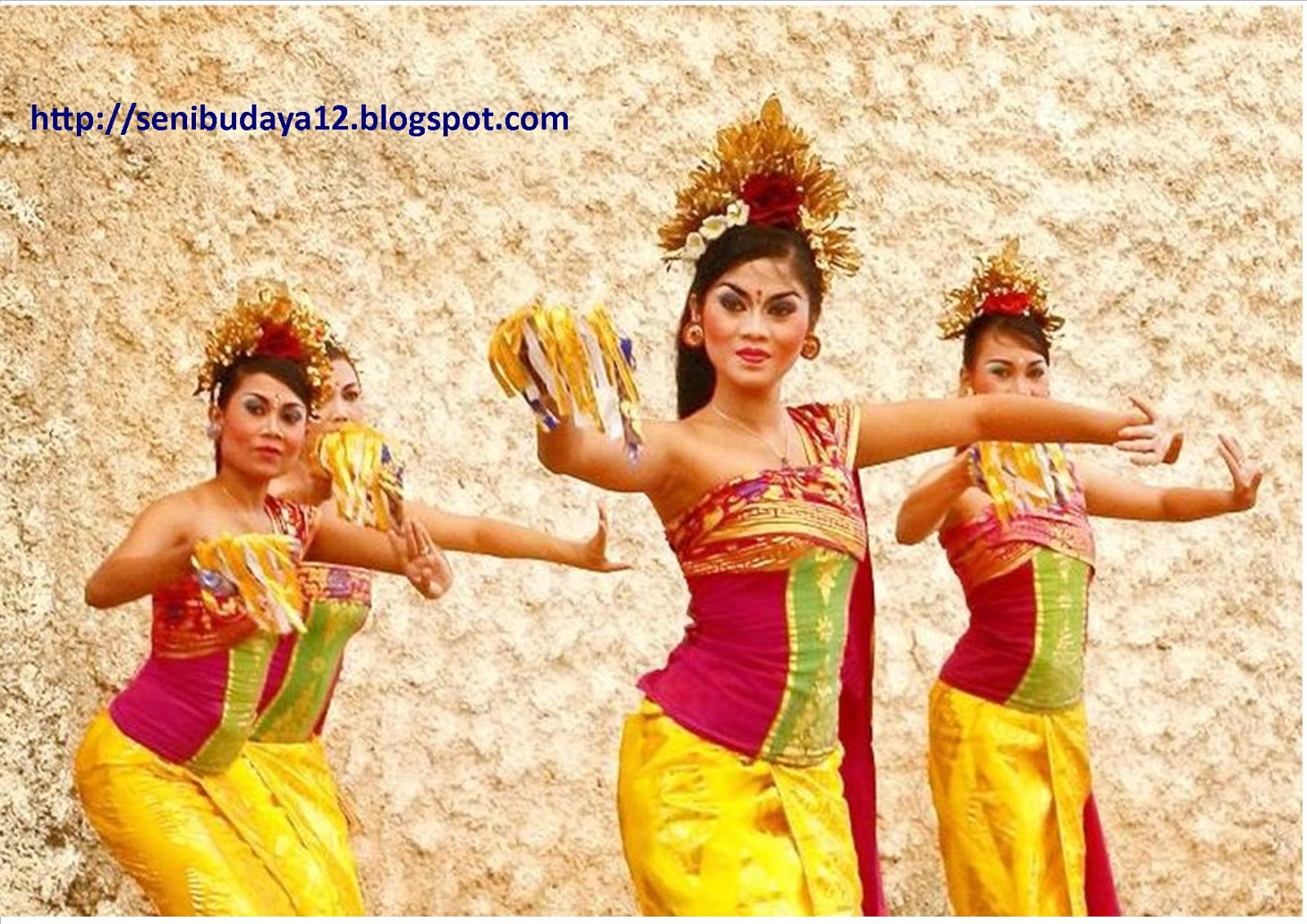 Kliping Gambar Tari Tradisional Adat Suku Daerah di 34 Kliping Gambar Tari Tradisional Adat Suku Daerah di 34