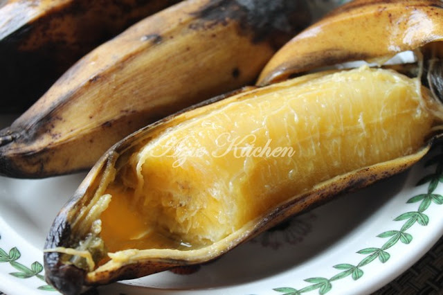 Bersarapan Dengan Pisang Rebus