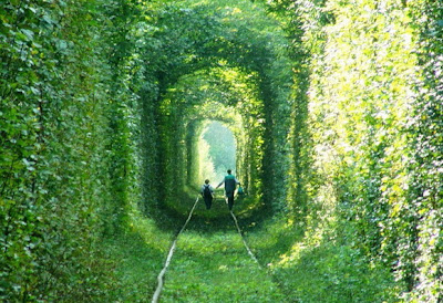 Terowongan Cinta, Ukraina