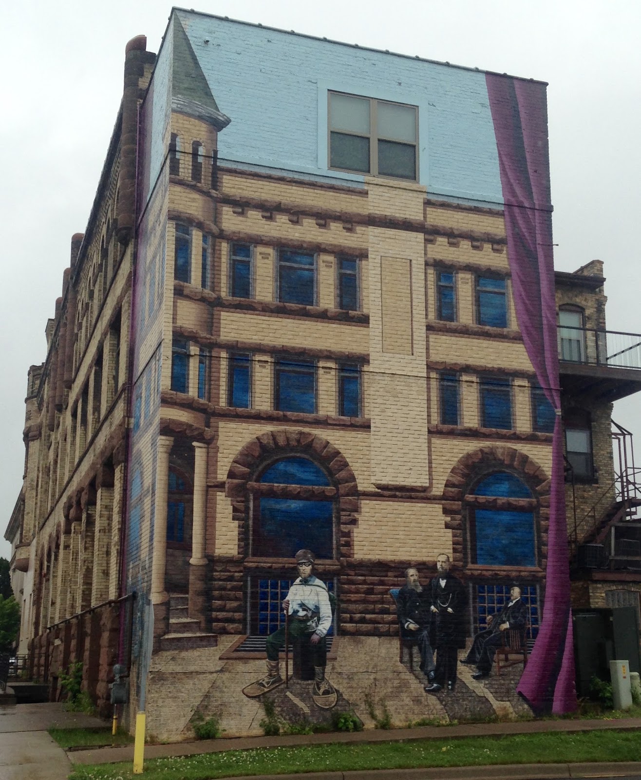 Amy's Creative Pursuits The Ashland Wisconsin Mural Walk