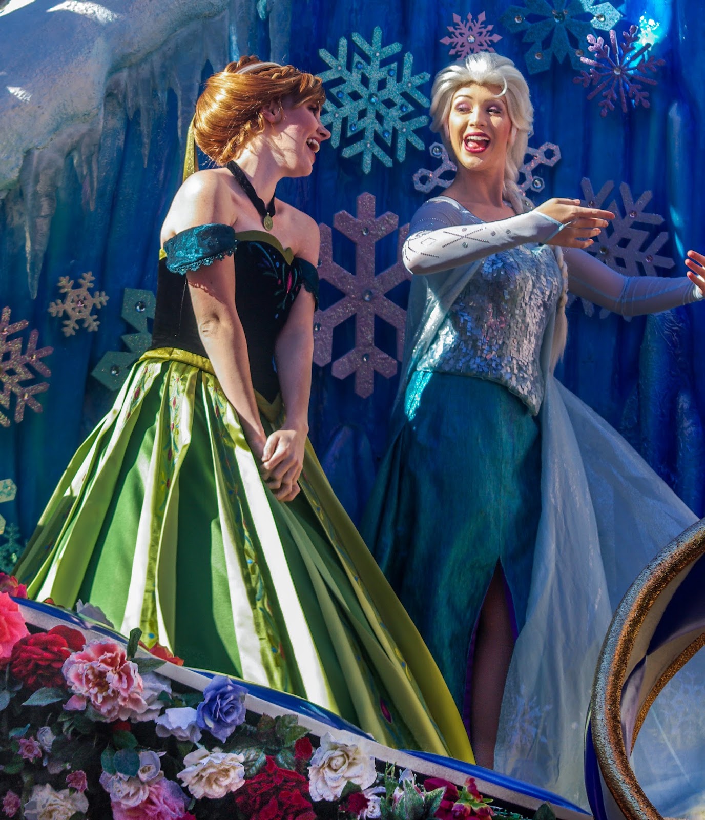 Photographing Disney Frozen Princesses.