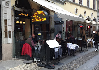 The Brera district has many restaurants