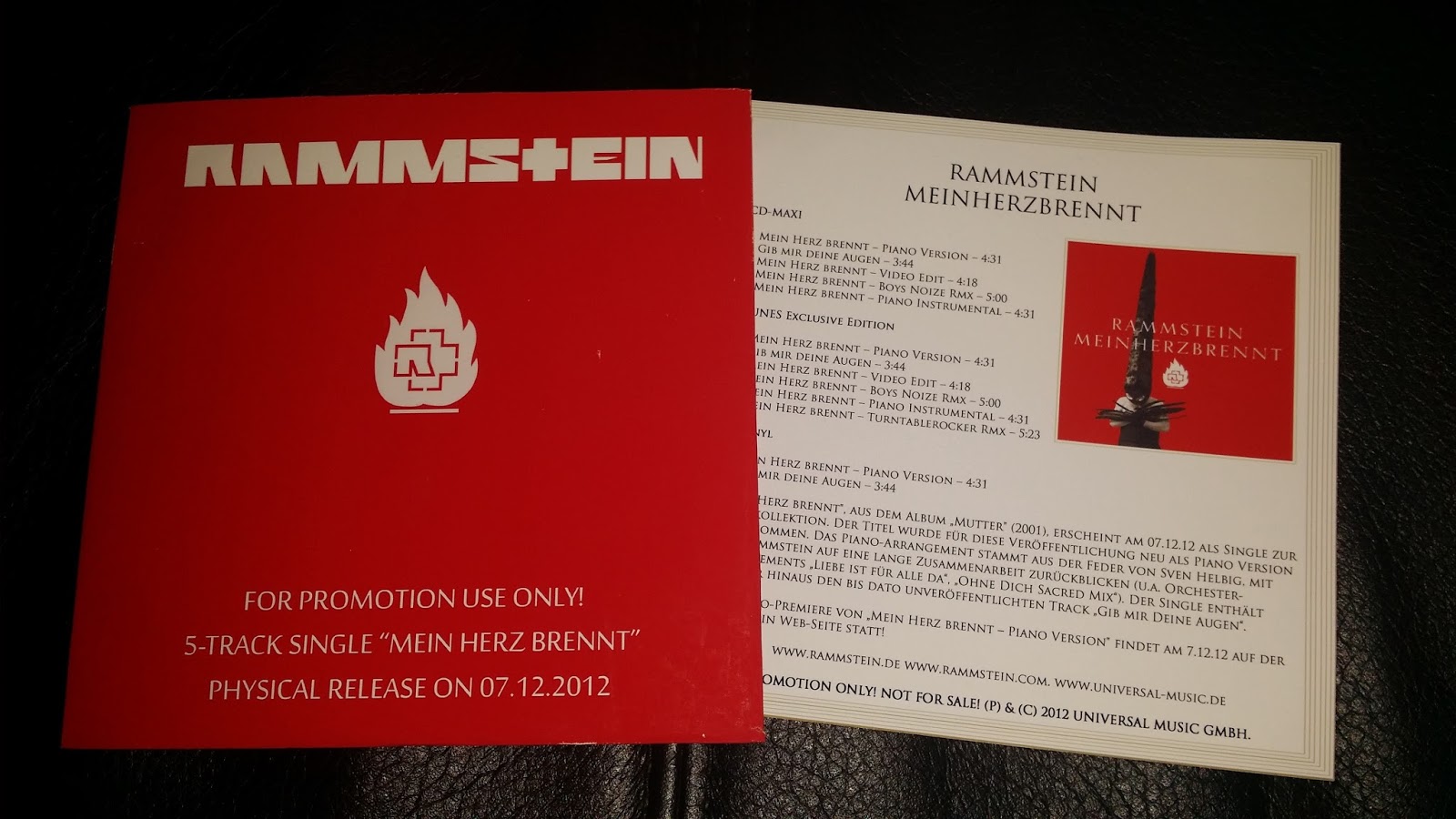 Рамштайн текст на немецком. Mein Herz brennt текст. Rammstein Zeit буклет. Mein Leben рамштайн.
